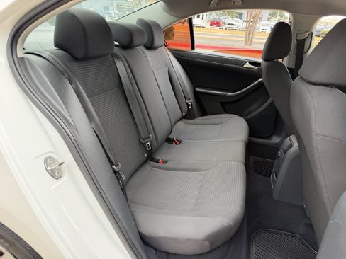 Used 2016 Volkswagen Jetta S FWD image 14
