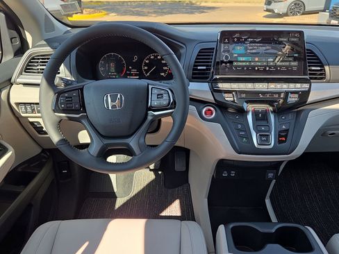 New 2026 Honda Odyssey EX-L image 9