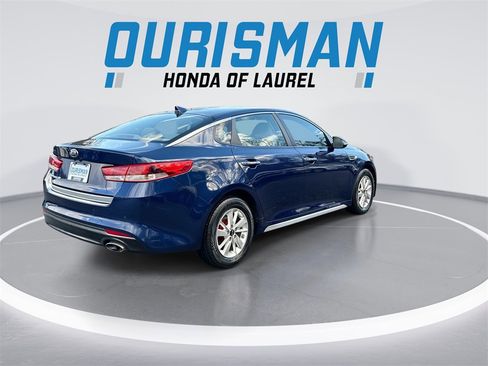 Used 2016 Kia Optima LX w/ LX Convenience Package image 8