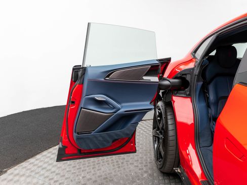 Used 2026 Ferrari Purosangue AWD/4WD image 55