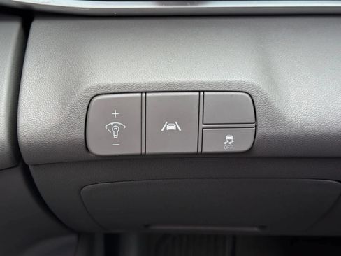 Used 2021 Hyundai Elantra SEL w/ Convenience Package FWD image 39