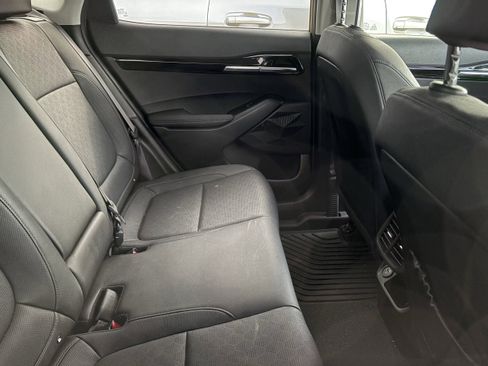 Used 2021 Kia Seltos SX w/ SX Sunroof Package image 8