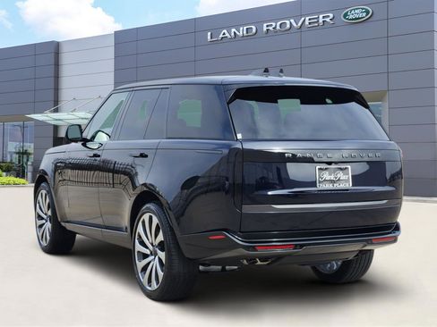 New 2026 Land Rover Range Rover Autobiography image 4