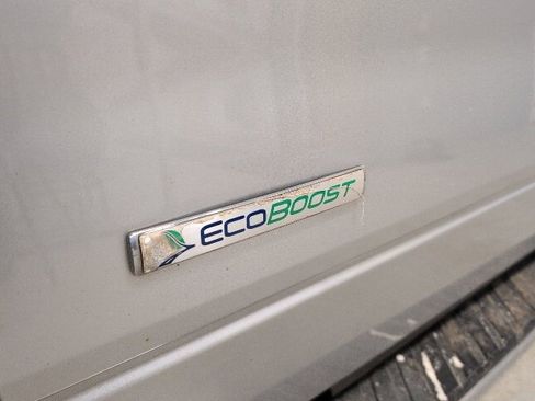 Used 2011 Ford F150 XLT w/ XLT Chrome Pkg image 13