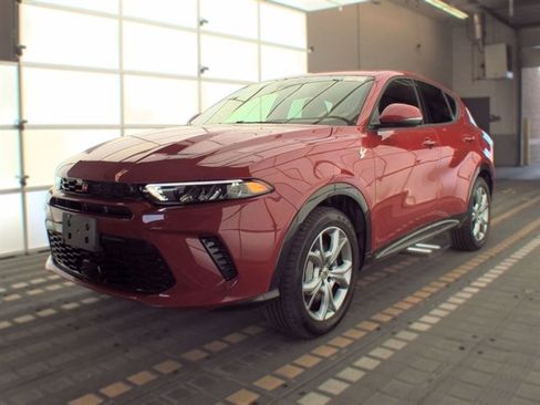 Used 2024 Dodge Hornet R/T AWD/4WD image 2