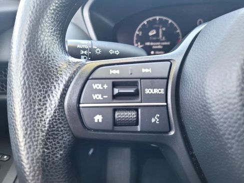 Used 2024 Honda HR-V LX image 26