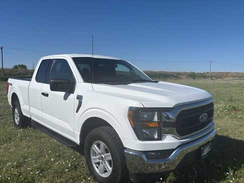 Used 2023 Ford F150 XLT w/ Equipment Group 301A Mid AWD/4WD image 3