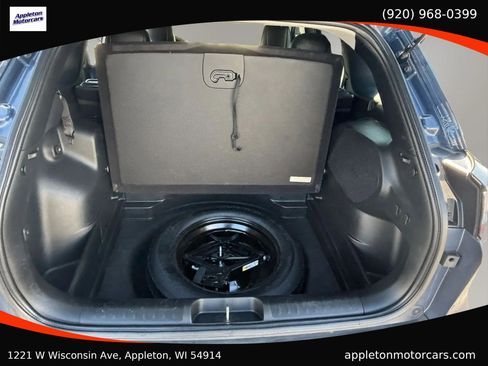 Used 2020 Jeep Cherokee Limited AWD/4WD image 23