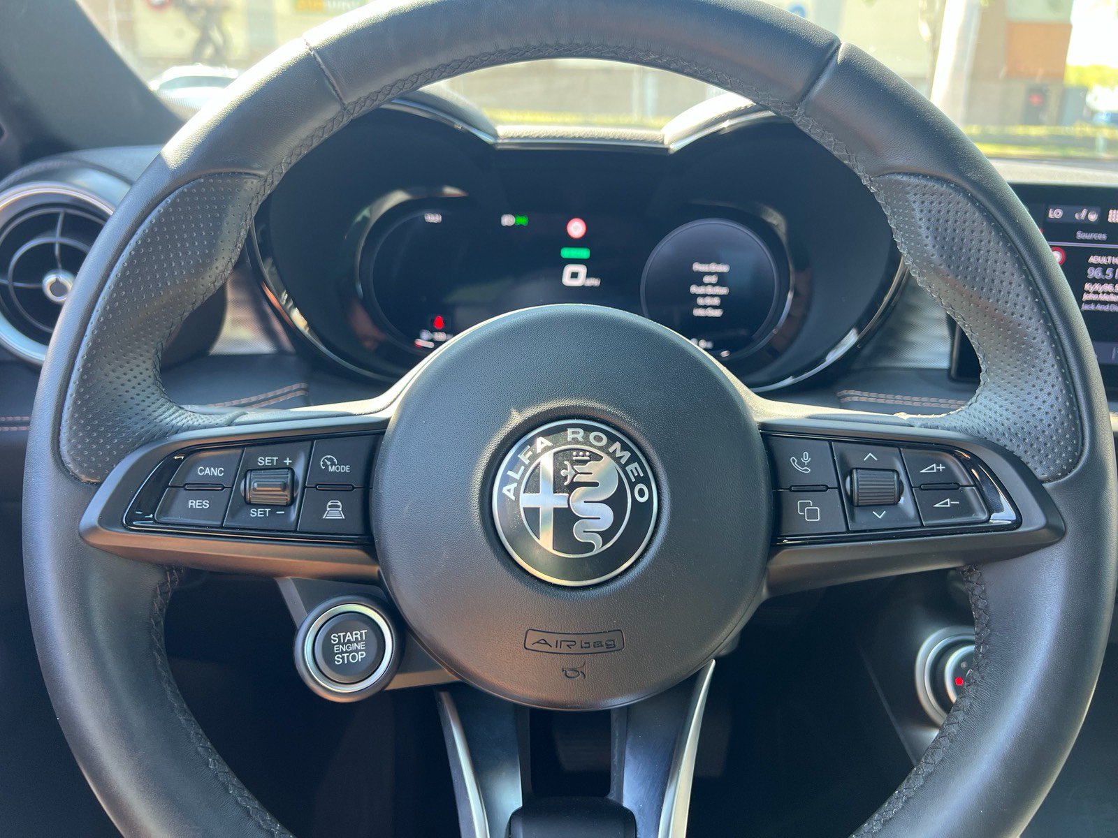 Used 2024 Alfa Romeo Tonale Ti AWD/4WD image 16