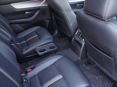 Used 2024 MAZDA CX-90 3.3 Turbo S w/ Premium Package AWD/4WD image 34