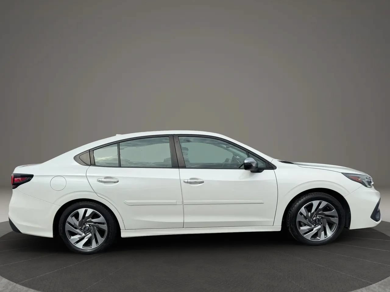 Used 2023 Subaru Legacy Touring XT w/ Tech Package 3 AWD/4WD image 3