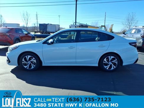 Used 2024 Subaru Legacy Premium image 5