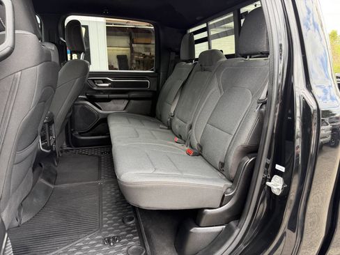 Used 2020 RAM 1500 Big Horn AWD/4WD image 10