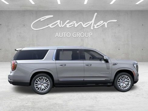 New 2026 GMC Yukon XL Denali w/ Sun & Power Step Package RWD image 5