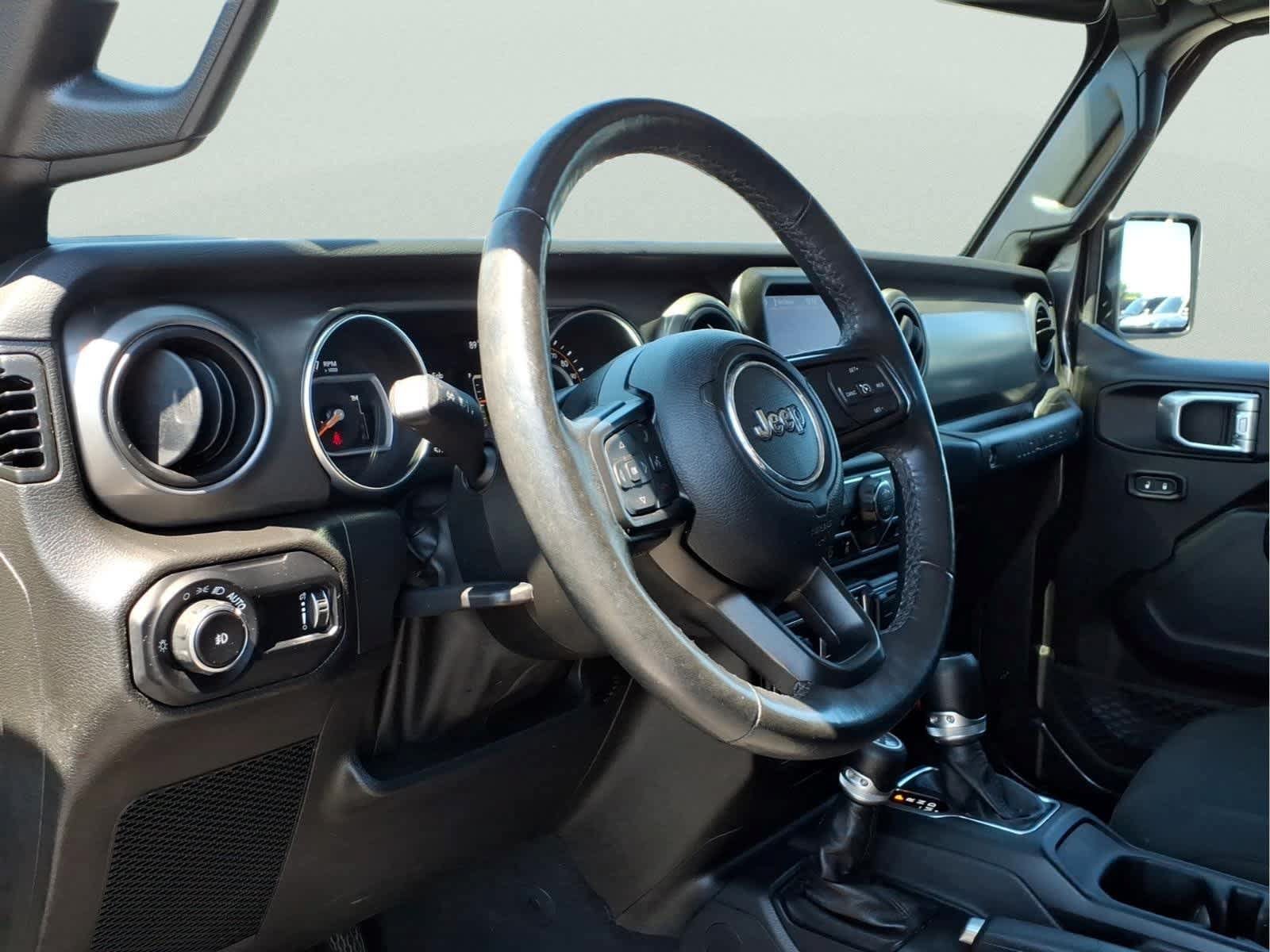 Used 2023 Jeep Wrangler Unlimited Sport AWD/4WD image 14