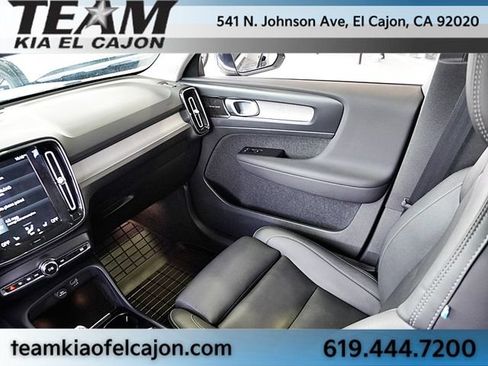 Used 2021 Volvo XC40 T5 Inscription AWD/4WD image 25