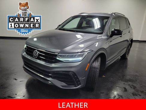 Used 2022 Volkswagen Tiguan SE R-Line FWD image 4