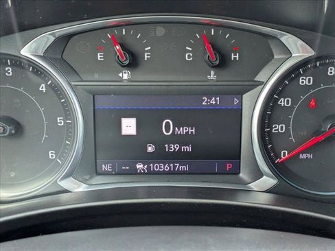 Used 2019 Chevrolet Equinox Premier FWD image 11