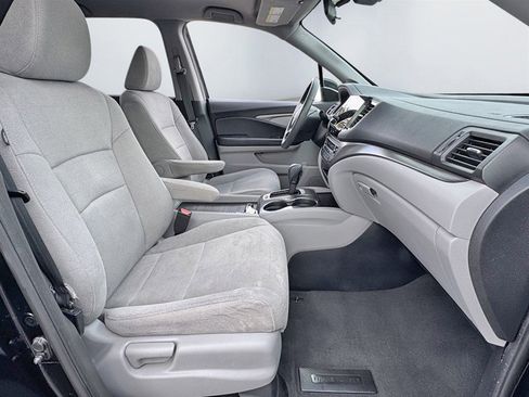 Used 2020 Honda Pilot EX image 24