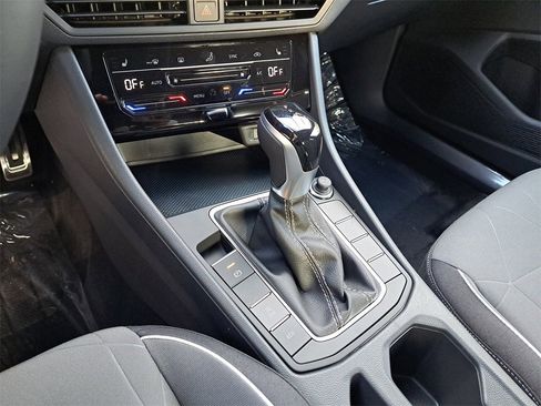 New 2026 Volkswagen Jetta Sport image 9