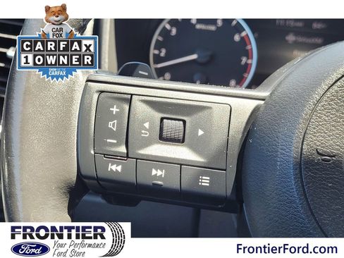 Used 2024 Nissan Rogue SV w/ SV Premium Package AWD/4WD image 17