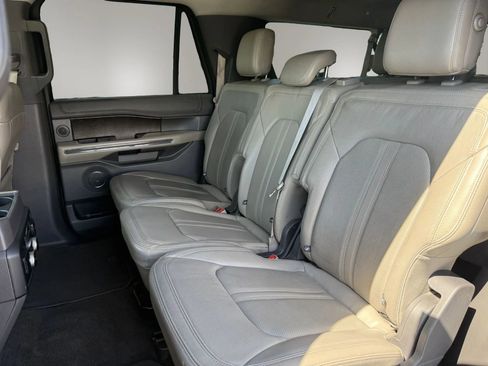 Used 2018 Ford Expedition Max Limited AWD/4WD image 35