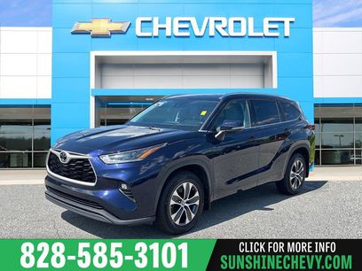 Used 2021 Toyota Highlander XLE