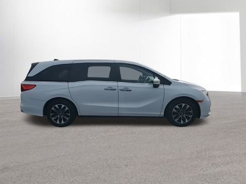 Used 2023 Honda Odyssey EX-L image 10