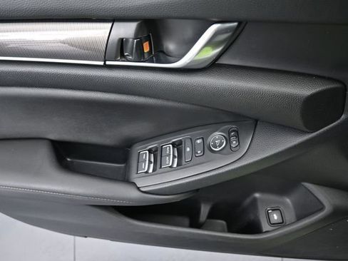 Used 2022 Honda Accord Sport image 36