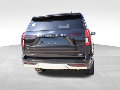 Used 2025 Ford Expedition Max Platinum AWD/4WD image 18