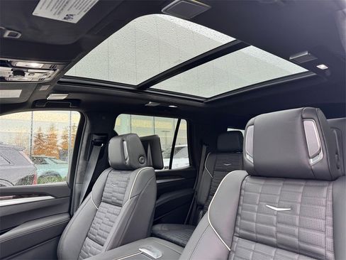 New 2026 Cadillac Escalade Platinum Sport image 23