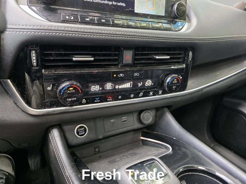 Used 2023 Nissan Rogue Platinum w/ Platinum Premium Package AWD/4WD image 16
