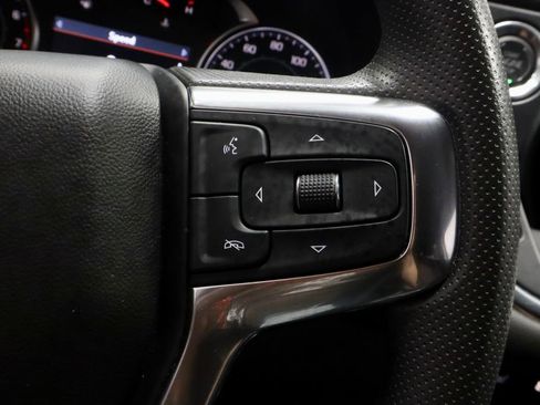 Used 2025 Chevrolet Blazer LT AWD/4WD image 29