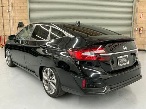 Used 2019 Honda Clarity Plug-In Hybrid image 7