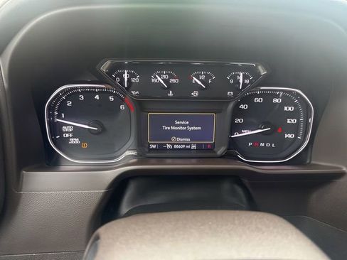 Used 2019 GMC Sierra 1500 SLT AWD/4WD image 15