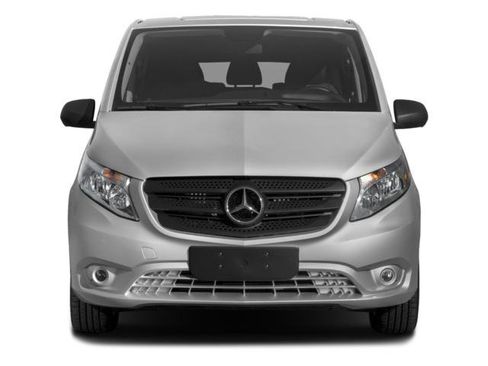 Used 2016 Mercedes-Benz Metris Passenger image 9