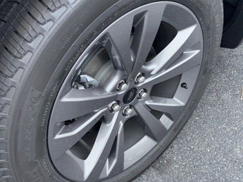 New 2026 Ford Explorer Active w/ Active Comfort Package image 38