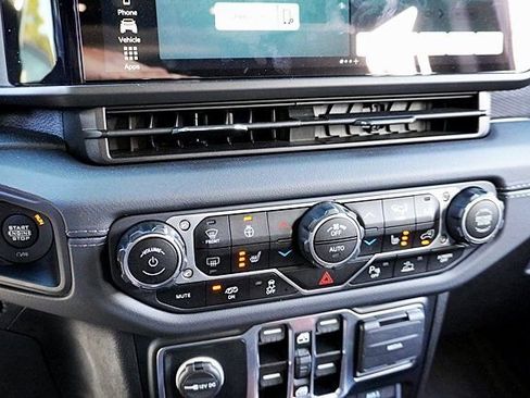 Certified 2024 Jeep Wrangler Unlimited Rubicon 392 image 36