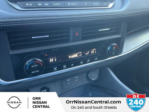 New 2024 Nissan Rogue SV image 23