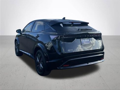 Used 2025 Nissan Ariya AWD image 10