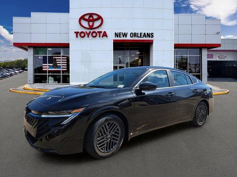 Used 2026 Nissan Sentra SV w/ SV Convenience Package FWD image 1