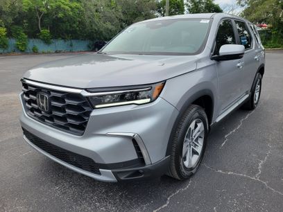 Used 2025 Honda Pilot EX-L