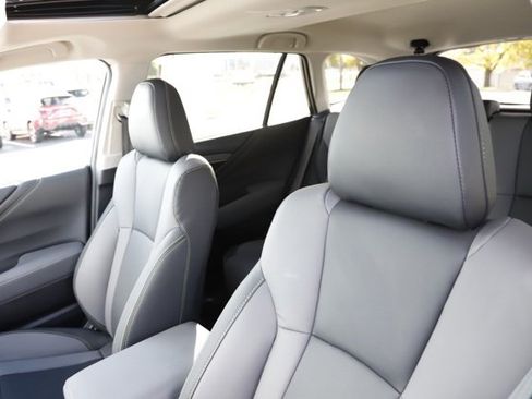 Certified 2025 Subaru Outback Onyx Edition image 14