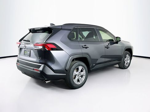 Used 2025 Toyota RAV4 XLE image 9
