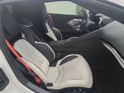 Used 2023 Chevrolet Corvette Stingray Premium Cpe w/ Z51 Performance Package RWD image 34