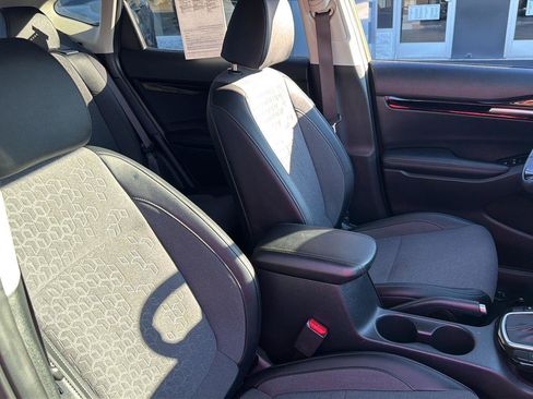Used 2024 Kia Seltos S FWD image 5