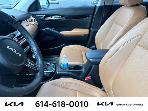 Certified 2024 Kia Seltos EX AWD/4WD image 9