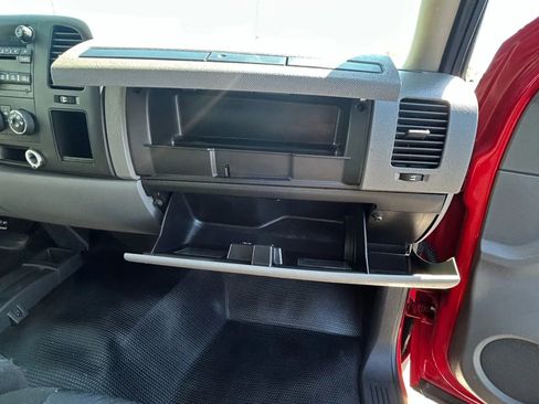 Used 2011 Chevrolet Silverado 1500 W/T image 15