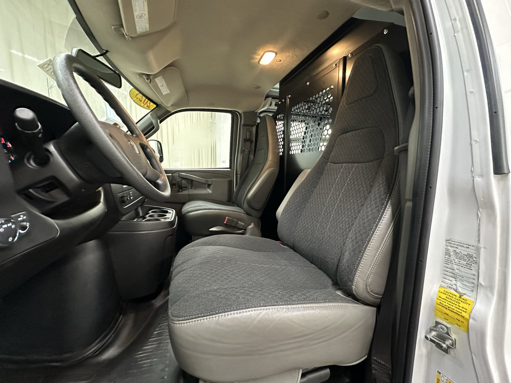 Certified 2025 GMC Savana 2500 w/ Driver Convenience Package RWD image 22