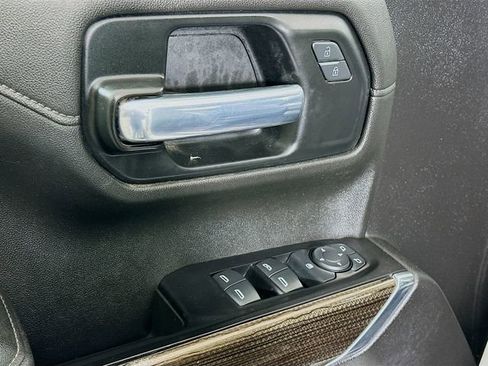 Used 2020 Chevrolet Silverado 1500 LT Trail Boss image 18